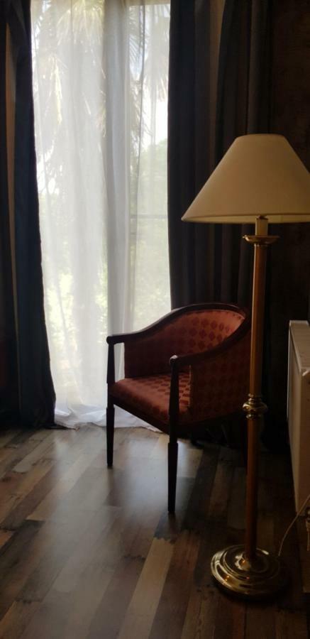 Villa Gelati Кутаиси Екстериор снимка